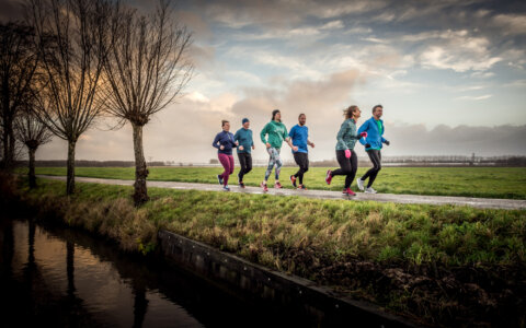 Bram Flierman (90) doet mee aan Yakult Start to Run