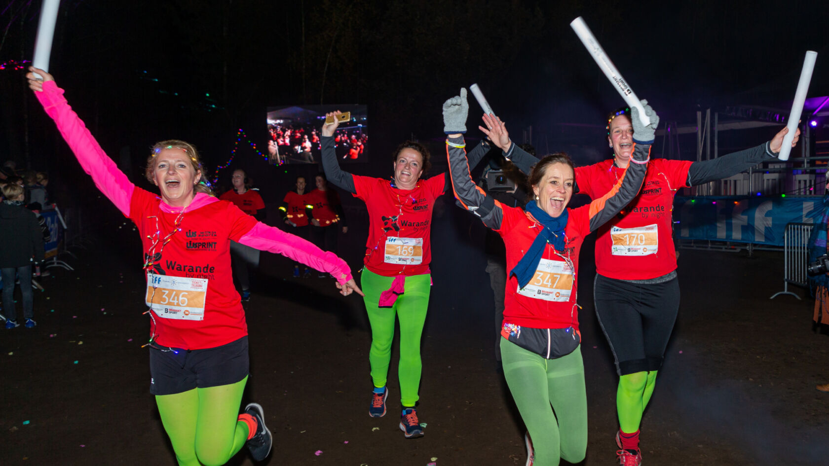 De Warande by Night is een stukje hardlopen met muziek, licht en sfeer