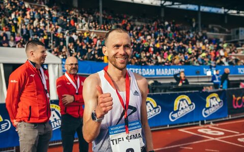 Remyo Tielsema op weg naar de Groet uit Schoorl Run