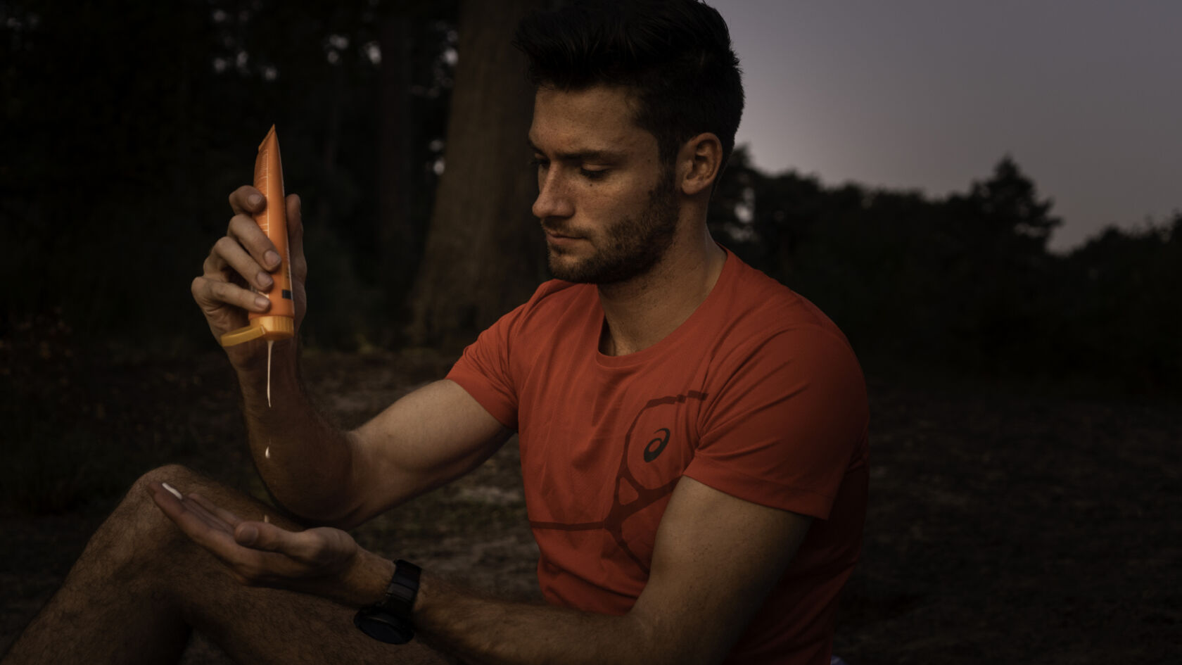 Hardlopen in de felle zon? Smeer jezelf goed in!