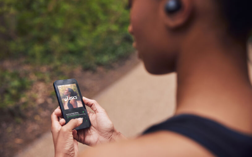 230418 ASICS Poetry In Motion 03 Lifestyle Device 0420 F RGB