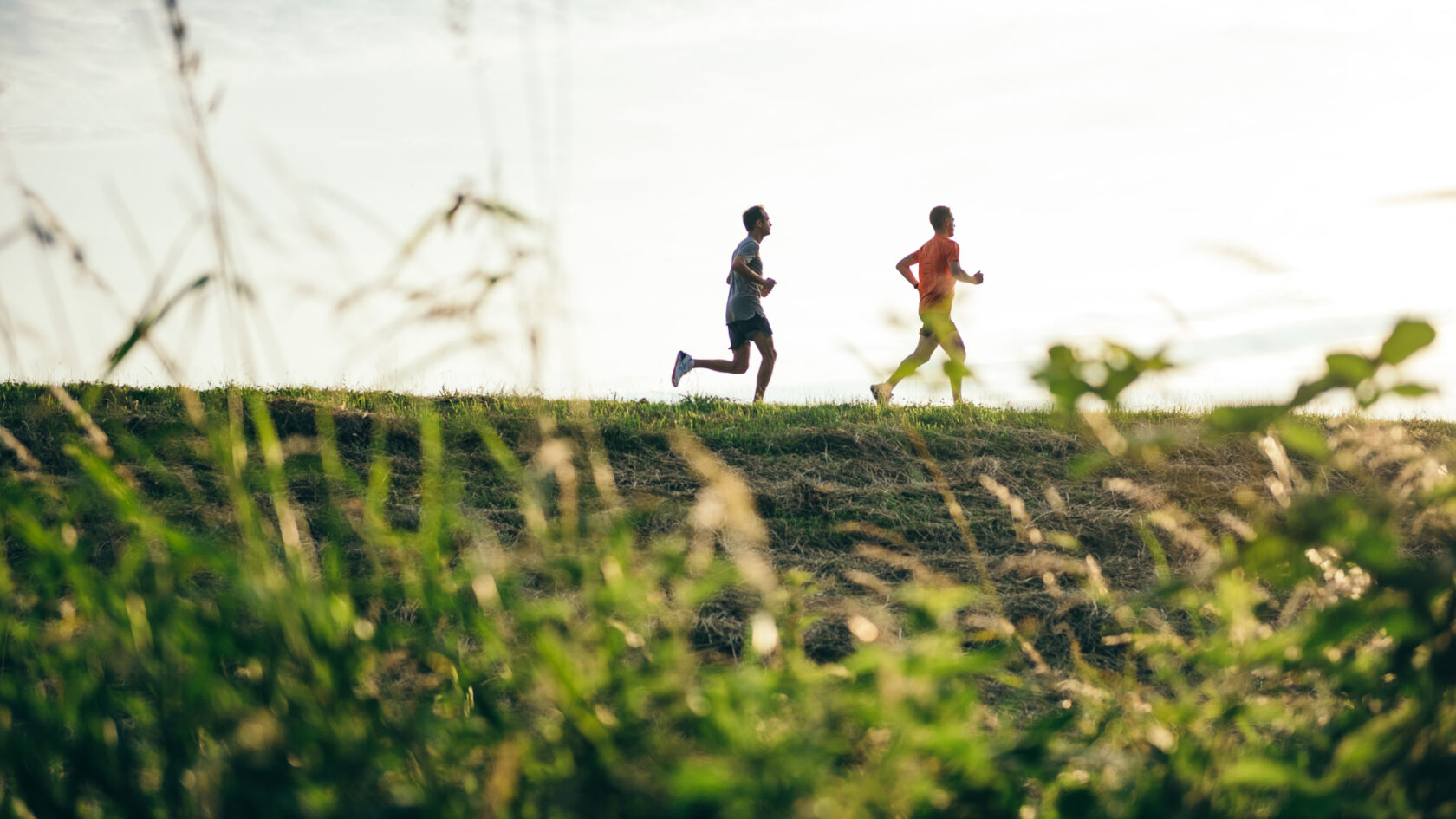Waarom hardlopen de ideale zomersport is