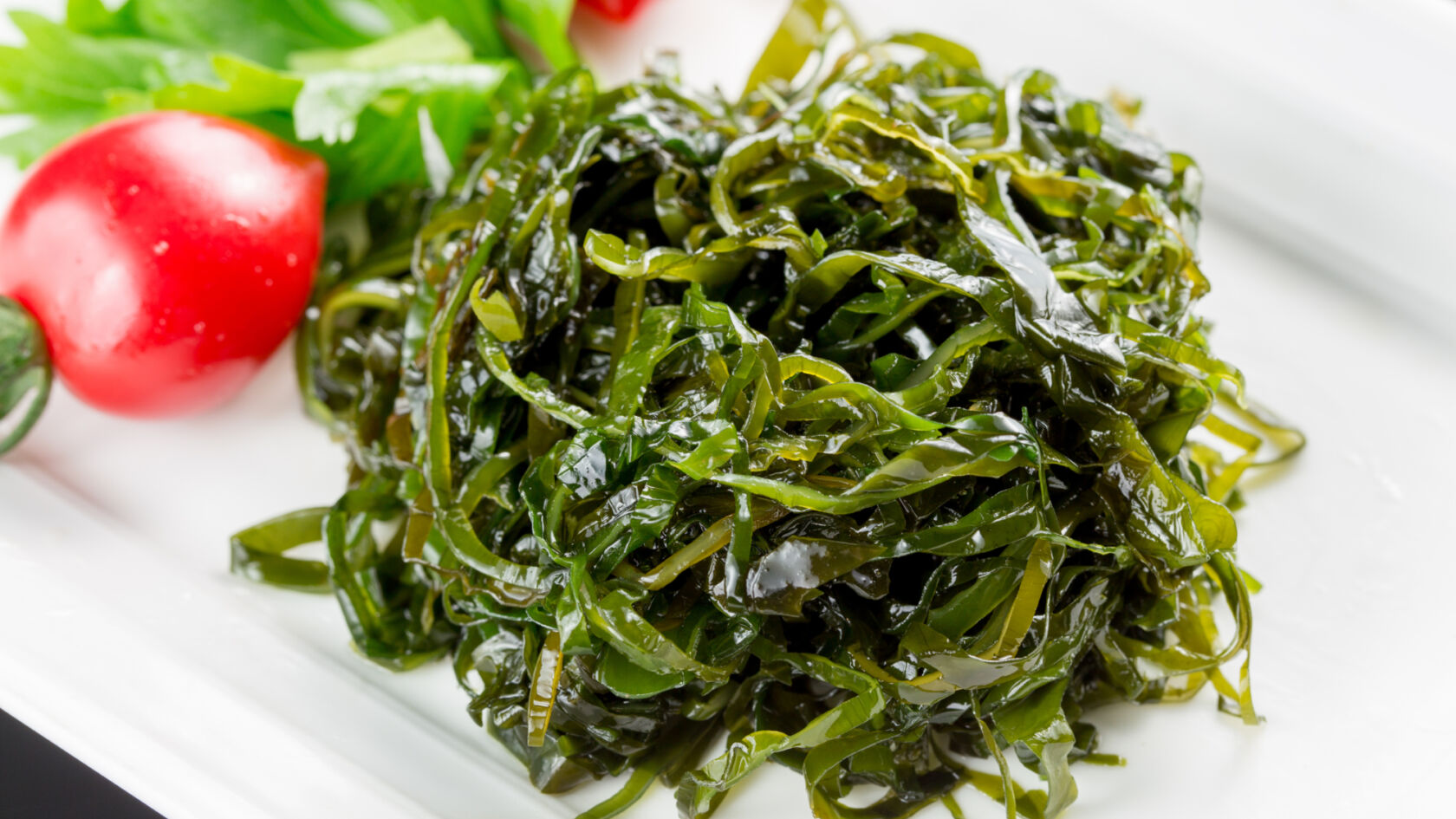 Zeewier levert heel wat op