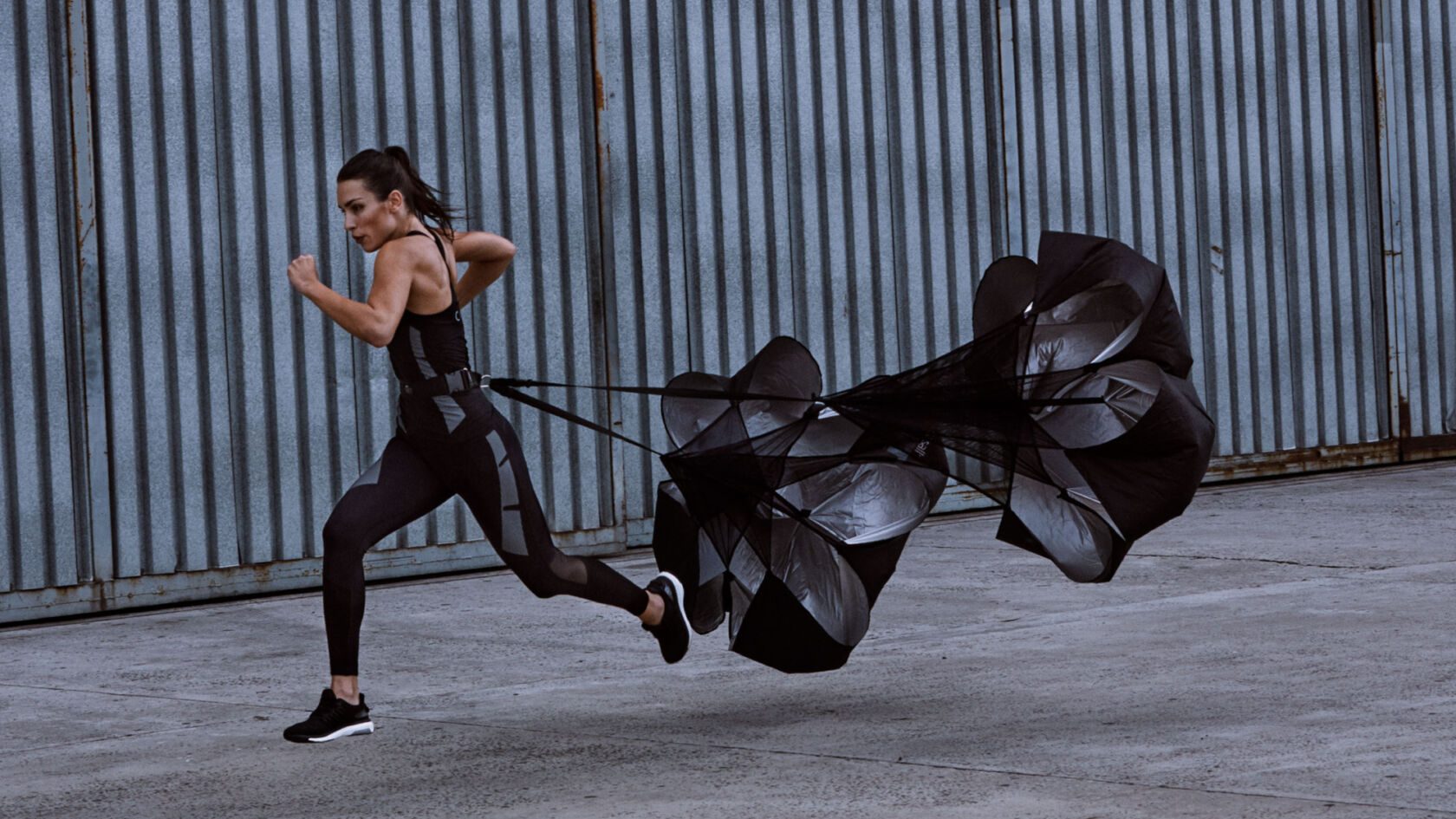 Nieuwe trend: trainen met een parachute