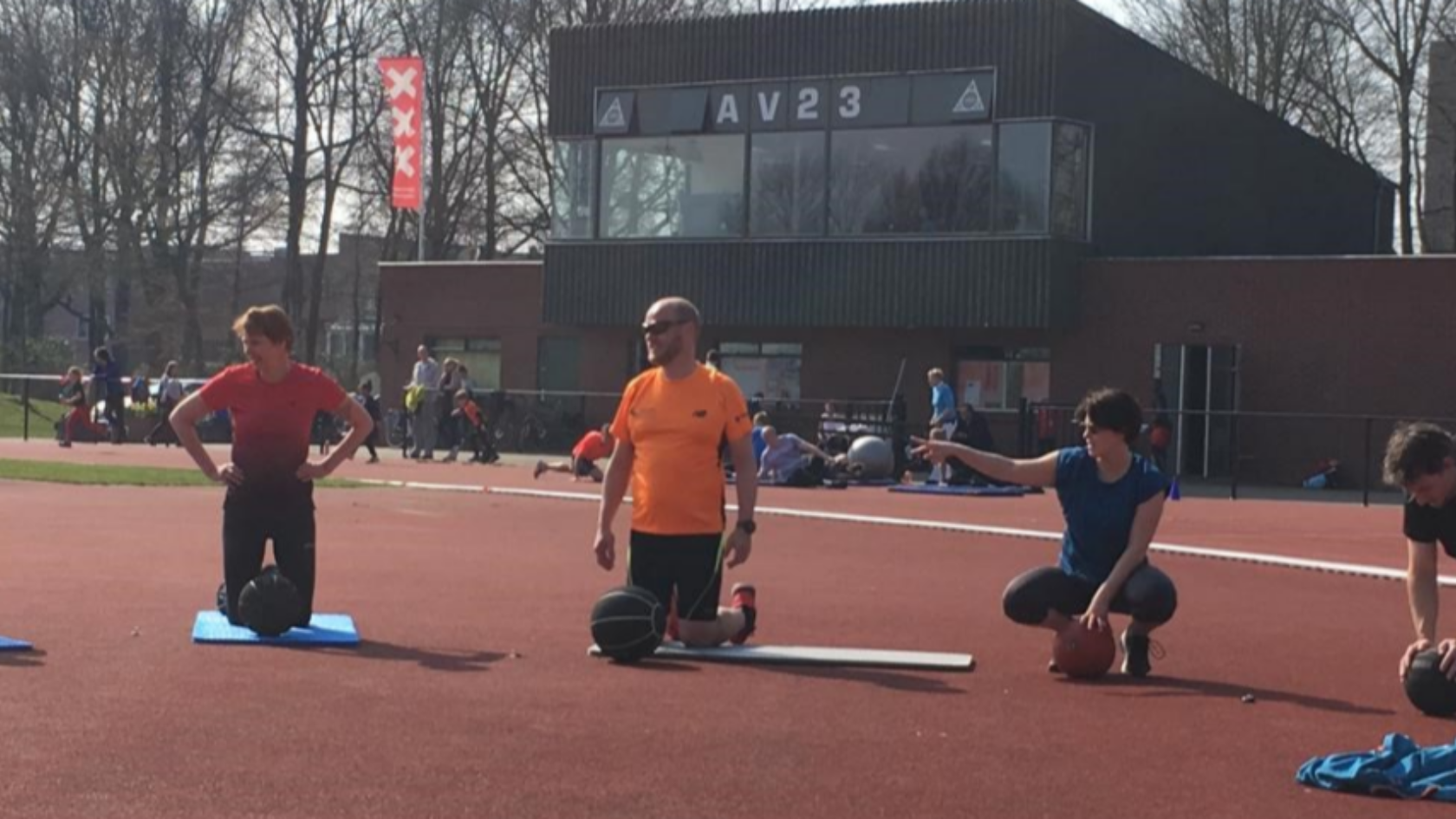 AV 1923: Veel vrijheid, gelegen in groot groen sportpark