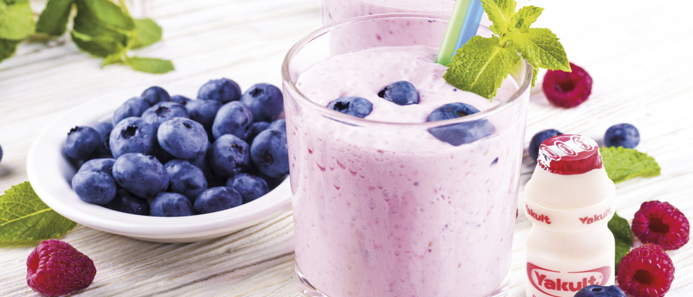 Blueberry Yakult smoothie