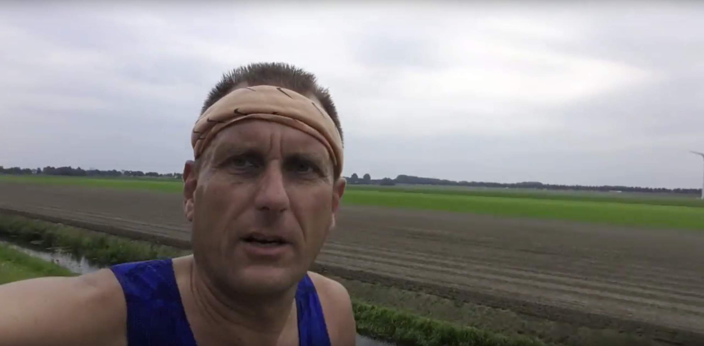 Arjen de Ruyter loopt tijdens Runtember elke dag