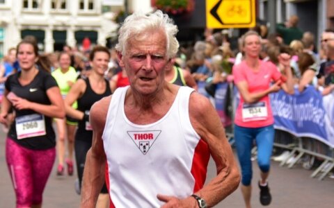 Wat is het geheim van de 79-jarige Gilles Bosman?