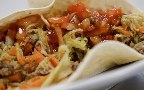 Voedingstip: tortilla met tartaar en spitskool