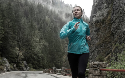 Voorbereid op pad bij elk type weer