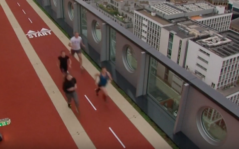 Lunchpauze? Even hardlopen op het kantoordak