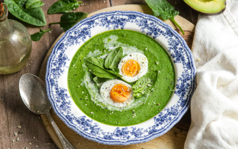 Recept: koude soep met avocado en spinazie