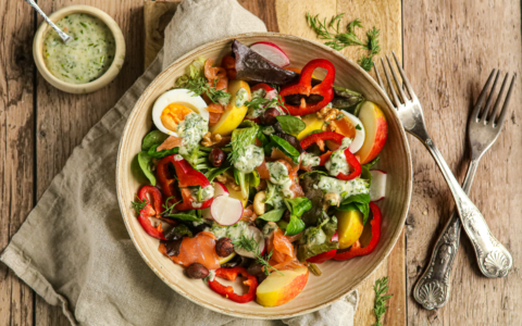 Recept: salade met gerookte zalm en appel