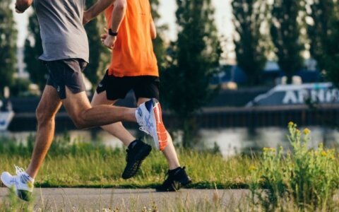 Fact check: Is hardlopen slecht voor je knieën?