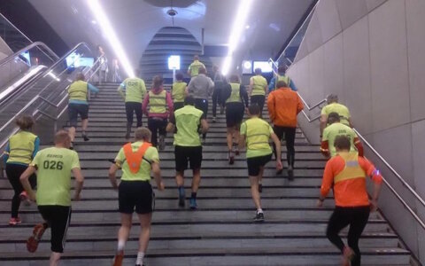 Volg de gele zwerm van Social Run Arnhem en Nijmegen
