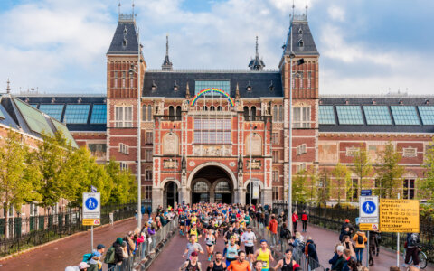 Zo train je voor de jubilerende TCS Amsterdam Marathon