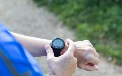 Hoe stel je jouw horloge in tijdens een wedstrijd?