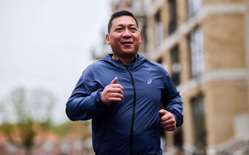 NN running coach Untitled Catalog12746 min